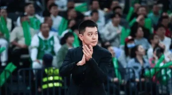 包含吉林队惨遭北京首钢队逆转，遗憾告负的词条