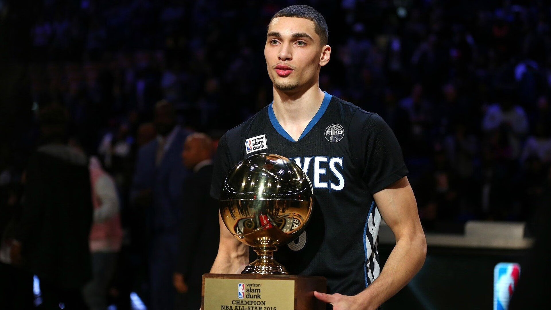 2026世界杯之夜，伊萨克扛起全队，一个人的肩膀与一个国家的重量