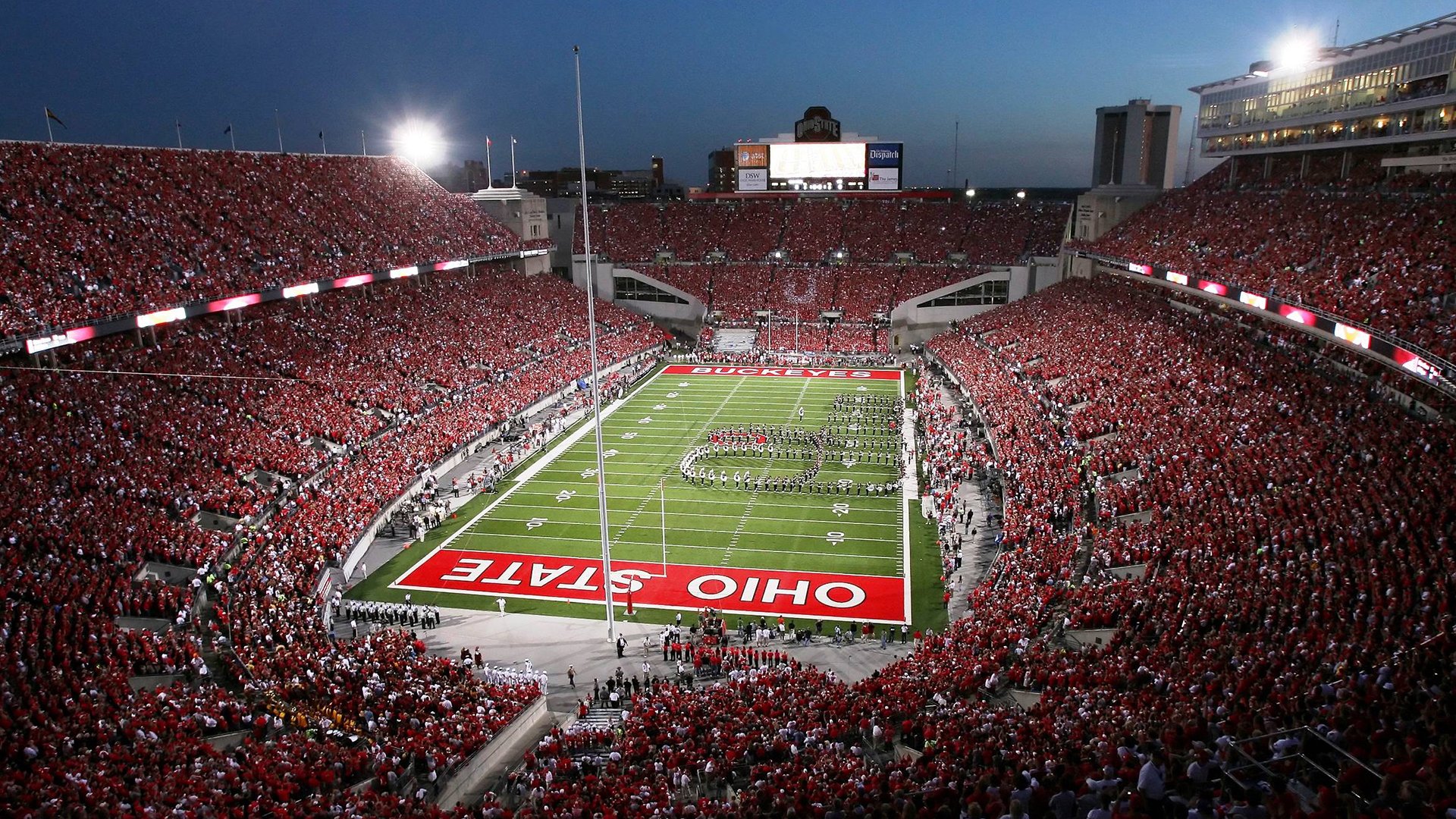 德甲争冠战焦点如魔术,硬仗取胜快船启示录